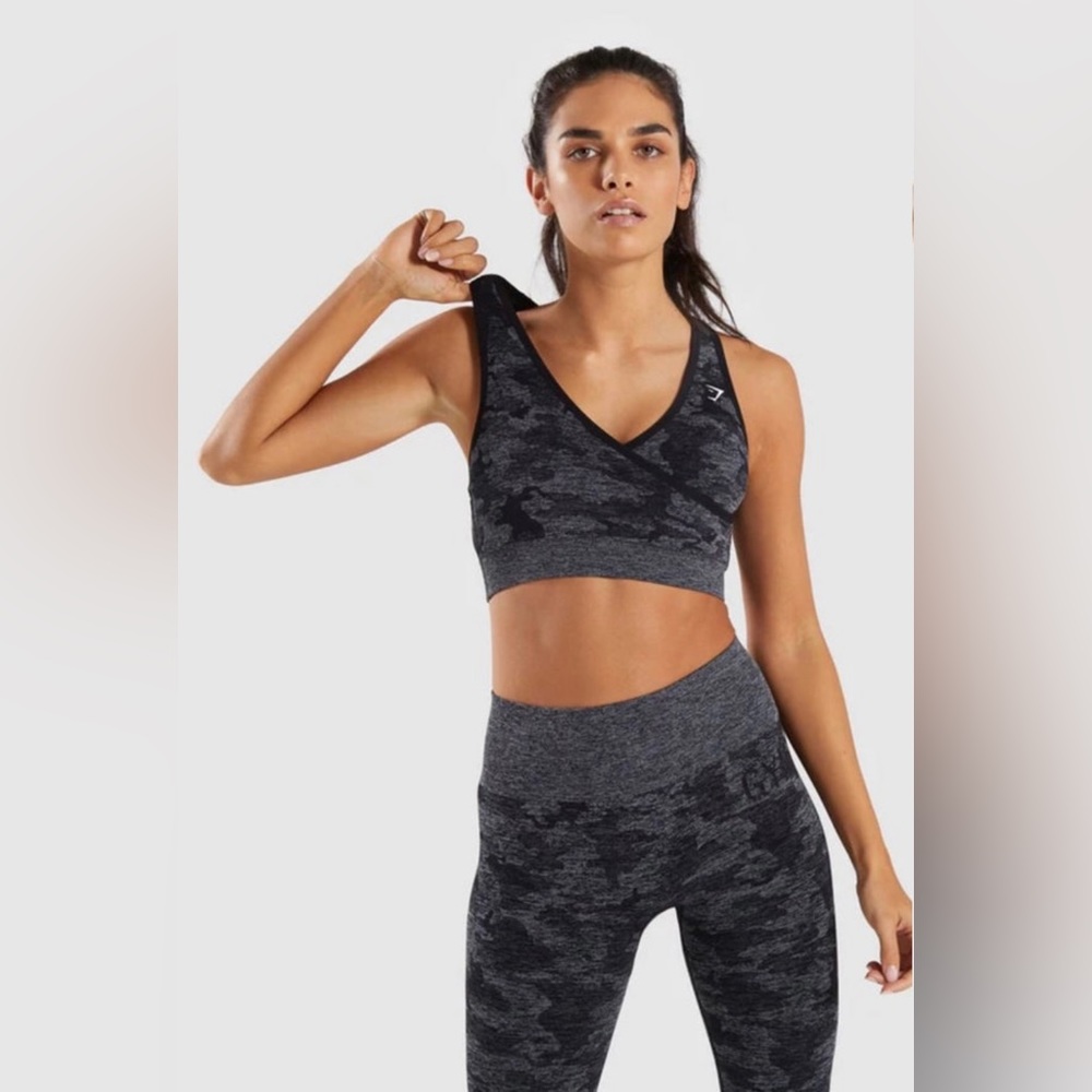 Women’s Gymshark Camo Adapt Sports Bra